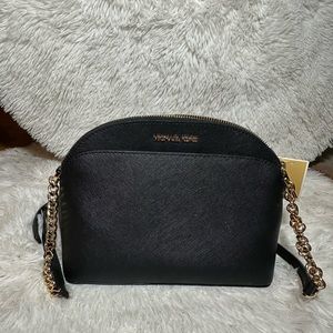 MD Dome Crossbody